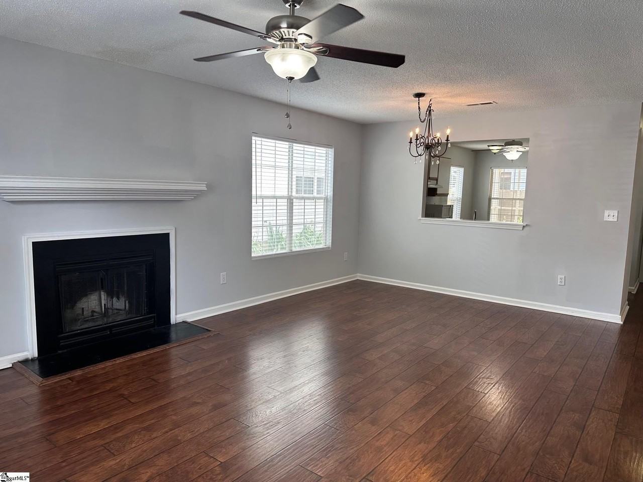 102 Hammett Grove Ln - Photo 2 of 24