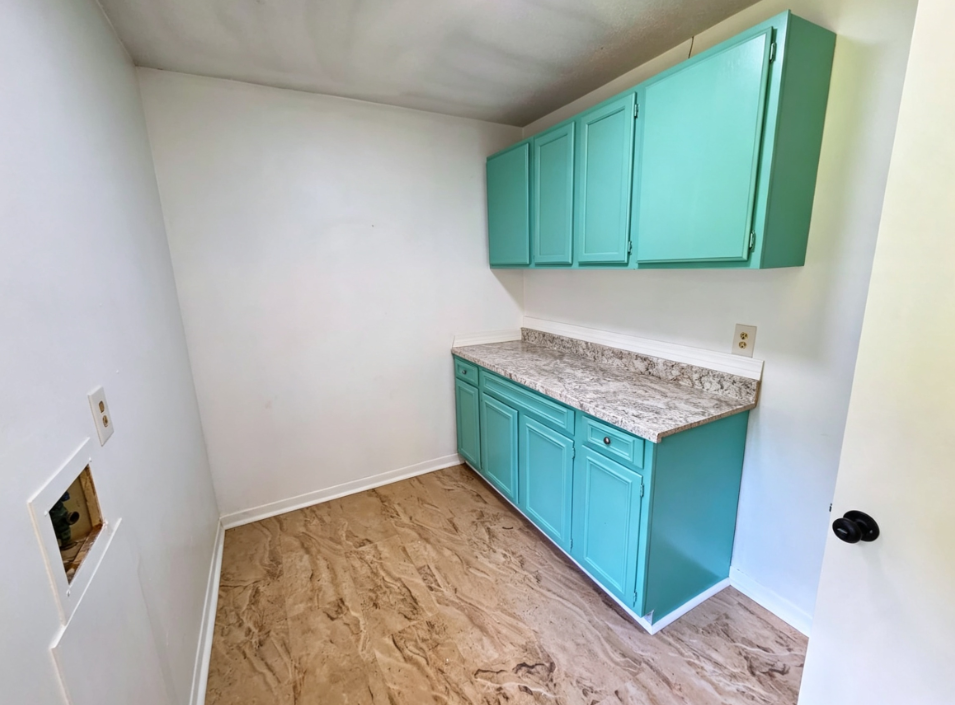1525 31st Ave #1 - Photo 4 of 10
