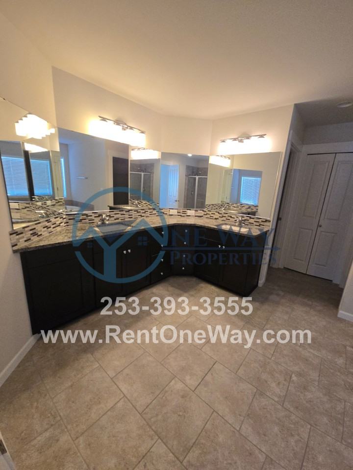 10518 191st Street Ct E #1 - Photo 7 of 14