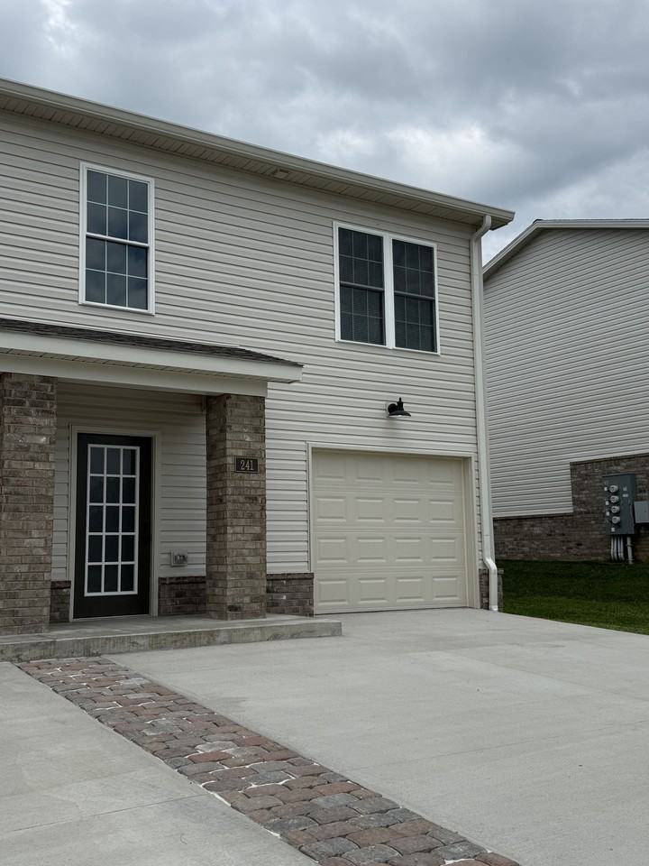 241 Pinehurst Way #241 - Photo 4 of 4
