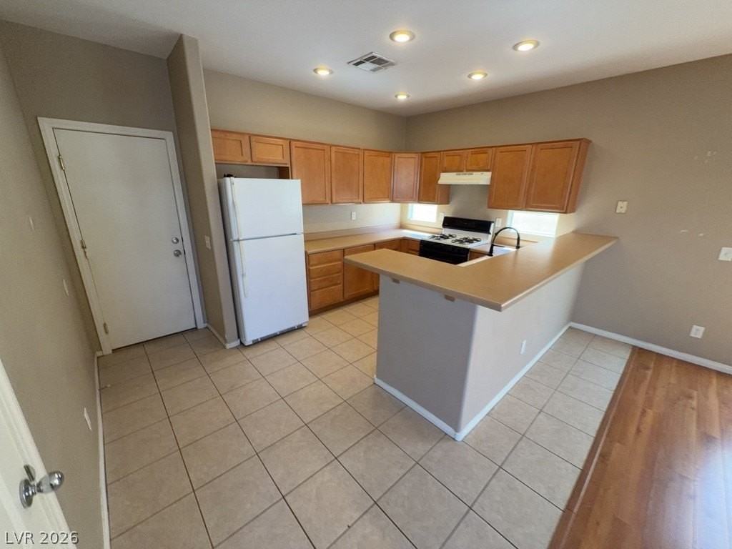 10750 Avenzano St - Photo 4 of 14
