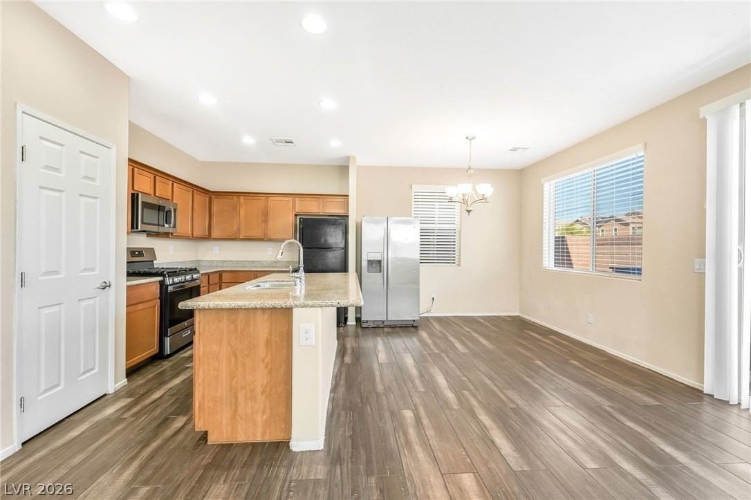 6318 Bijah Spring Ave - Photo 7 of 21
