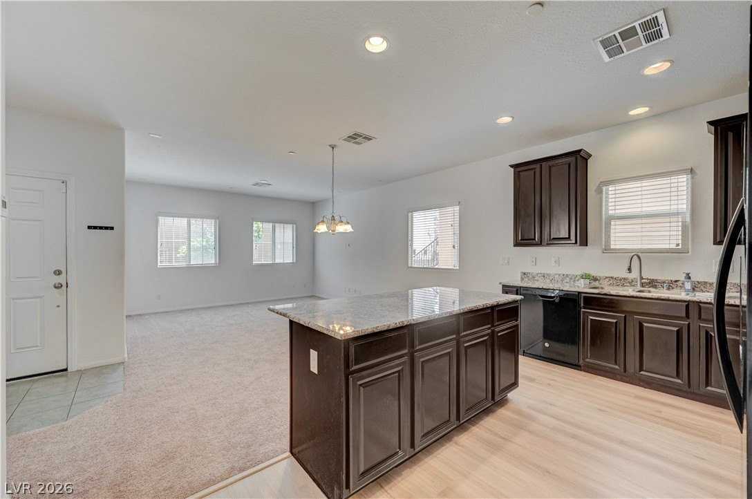 7760 Petite Pillar Ct - Photo 3 of 50