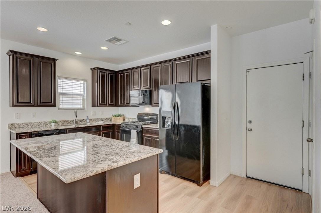 7760 Petite Pillar Ct - Photo 5 of 50