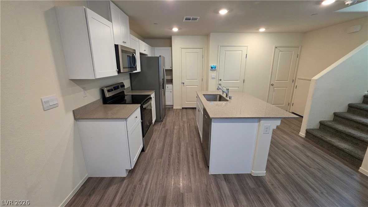 3721 Celesta Vista Ave - Photo 6 of 24