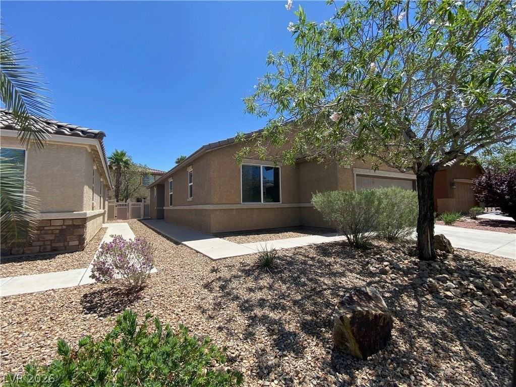 1000 Aspen Cliff Dr - Photo 2 of 50