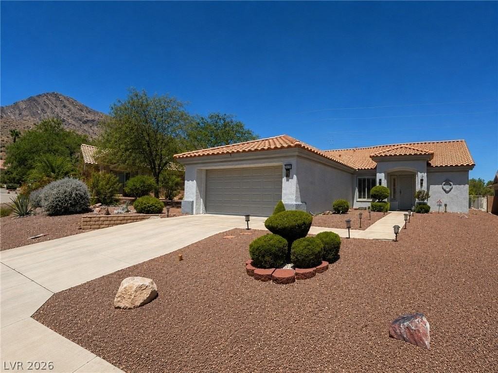 10420 Villa Ridge Dr - Photo 3 of 35