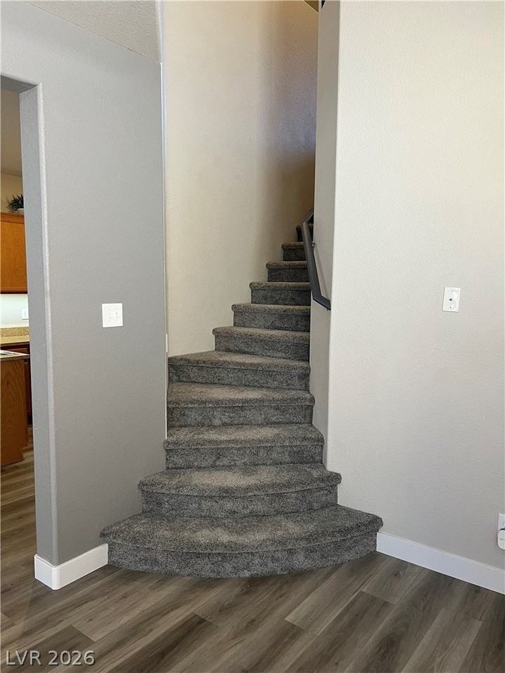 9346 Night Mesa St - Photo 2 of 28