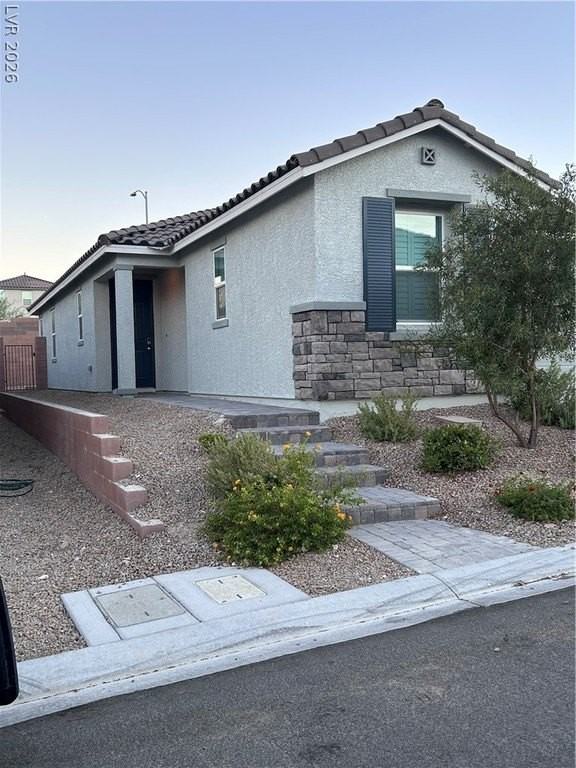 10855 Gentle Crest Ave - Photo 2 of 34