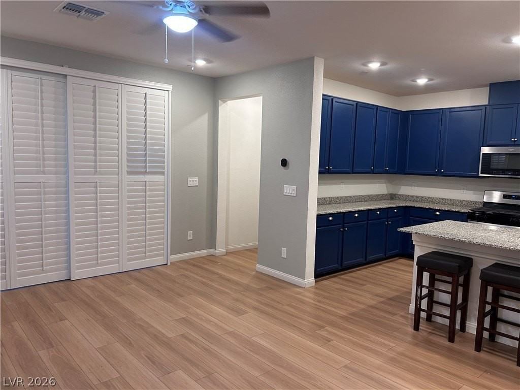 10855 Gentle Crest Ave - Photo 5 of 34