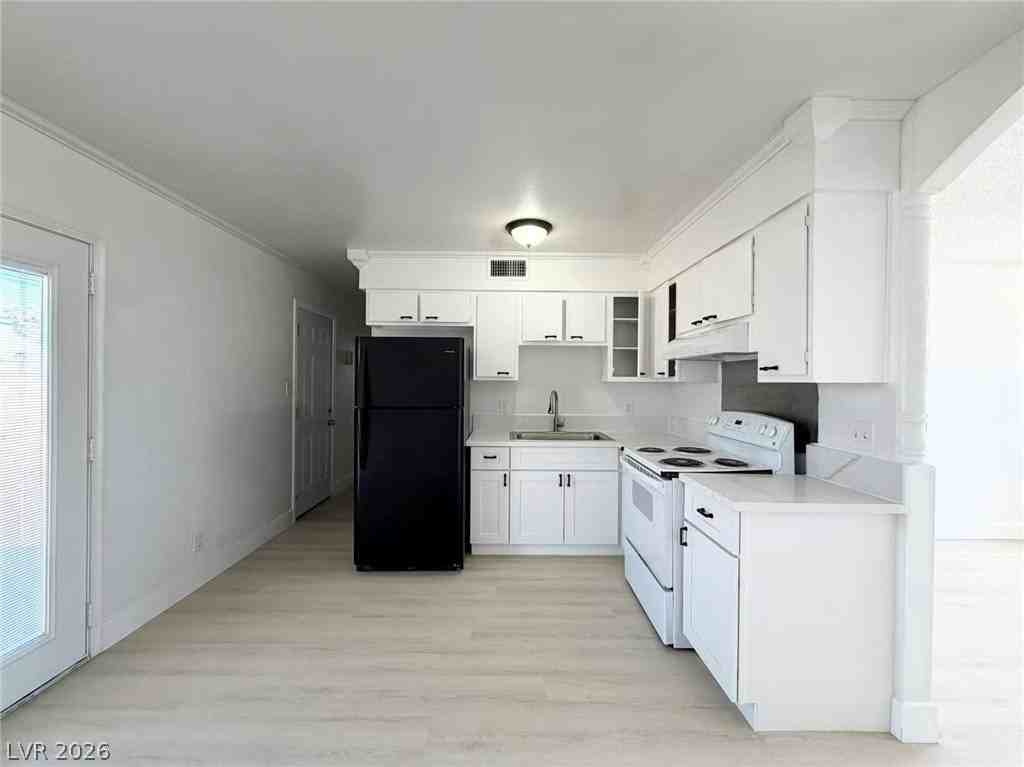 6508 Evergreen Ave - Photo 5 of 14