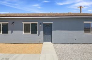 featured image of 2001 S Dandelion St #2