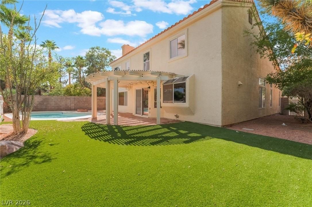 2100 Desert Peak Rd - Photo 6 of 45