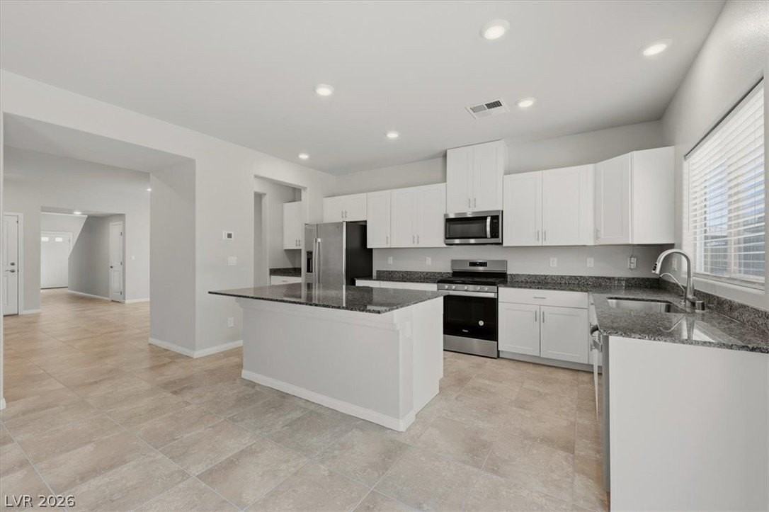 1058 Willow Berry Ave - Photo 6 of 22