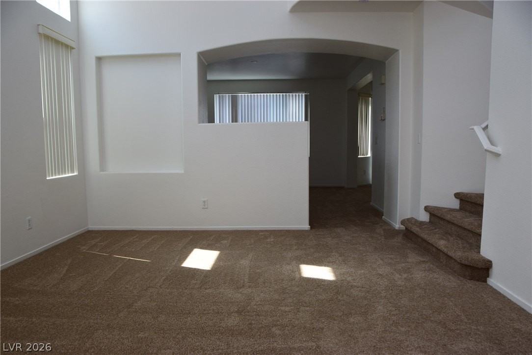 9493 Grove Ridge Ave - Photo 4 of 50