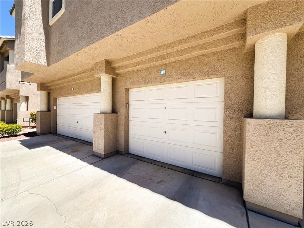2100 Quarry Ridge St #207 - Photo 5 of 50