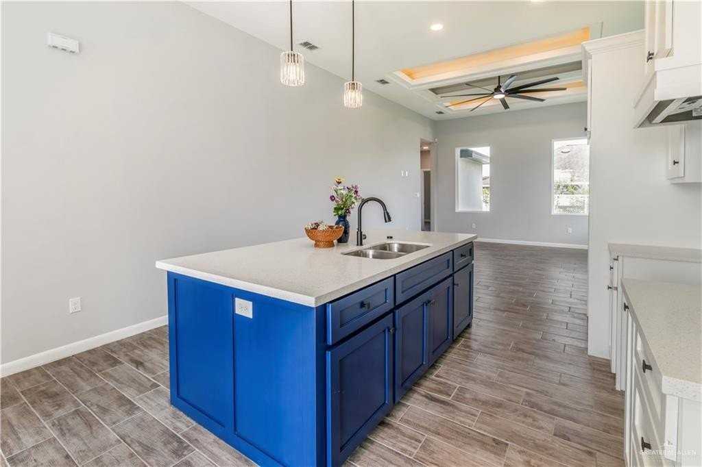 220 N Tecate Dr - Photo 3 of 14