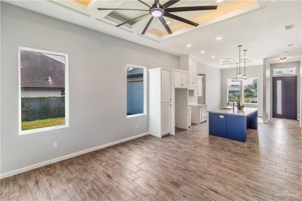 220 N Tecate Dr - Photo 5 of 14