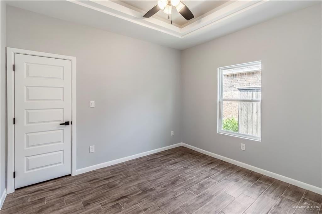 220 N Tecate Dr - Photo 7 of 14