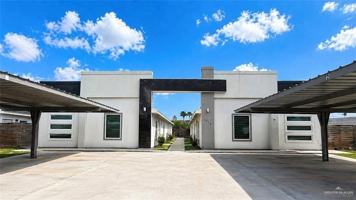 featured image of 1412 S Iris St #2