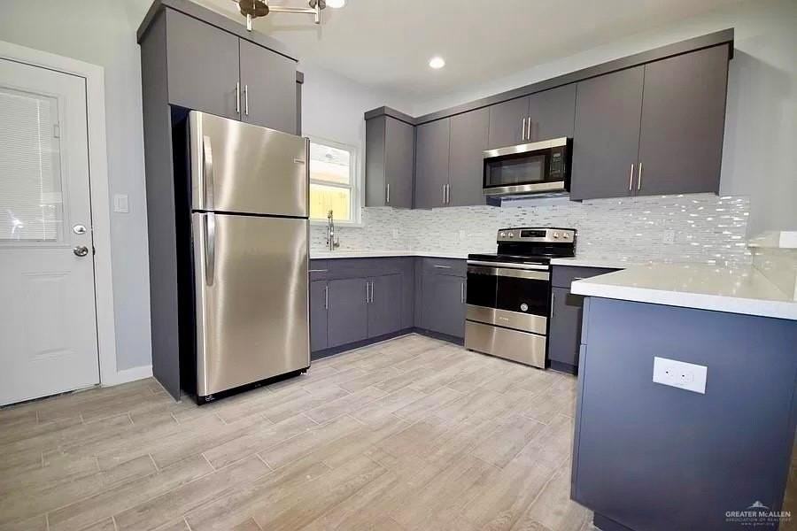 1412 S Iris St #2 - Photo 4 of 14