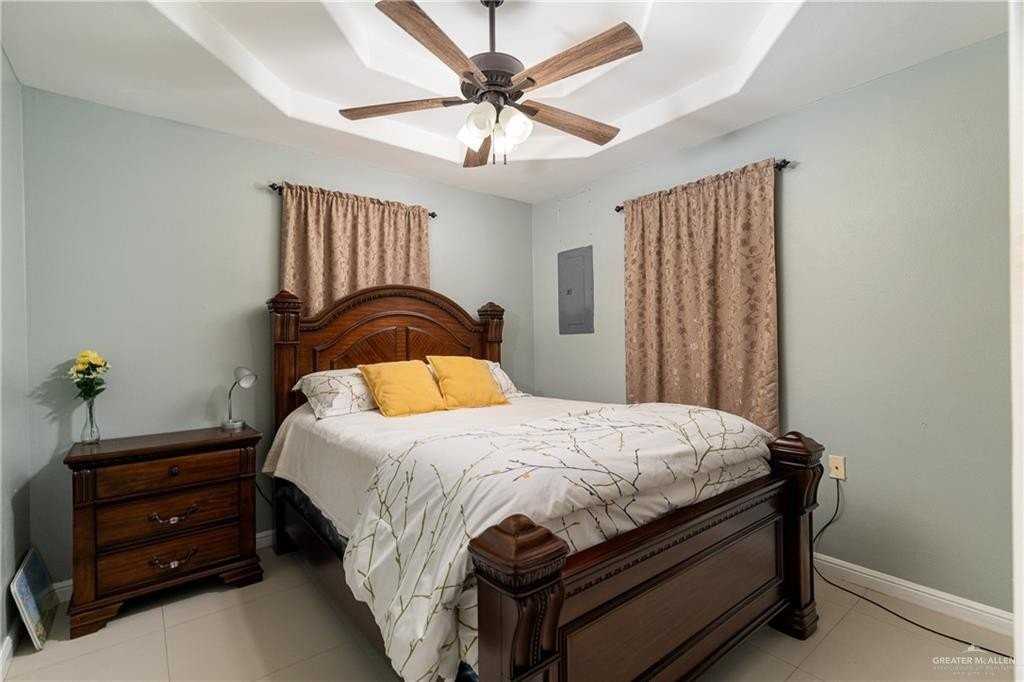 1510 Arboledas Dr - Photo 6 of 18