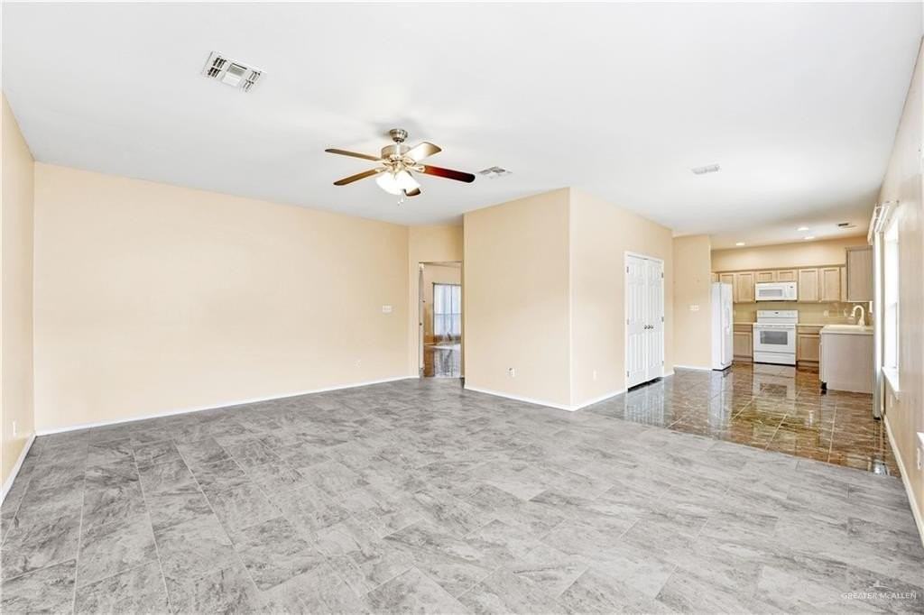 2417 Frontera Rd - Photo 7 of 14