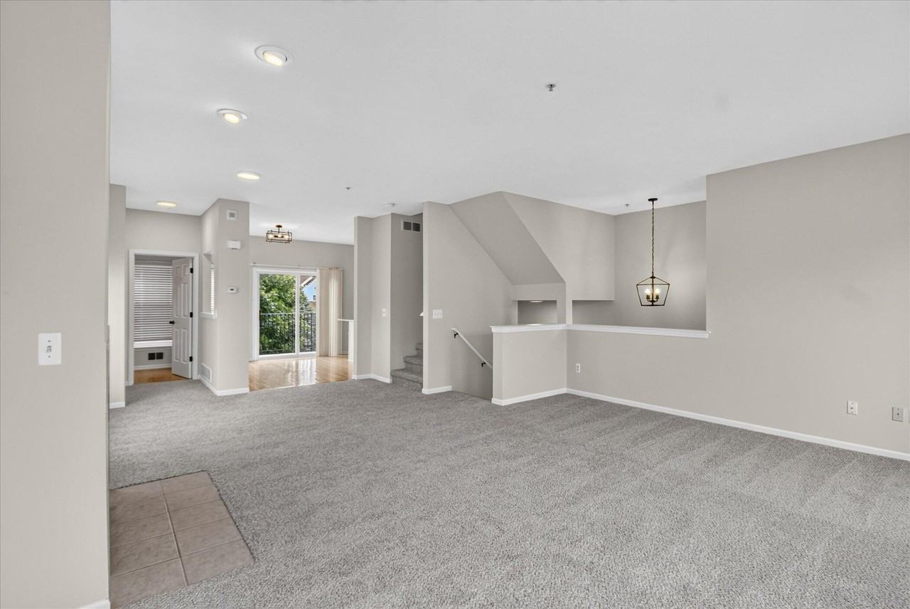 379 Cherry Orchard Rd - Photo 3 of 43