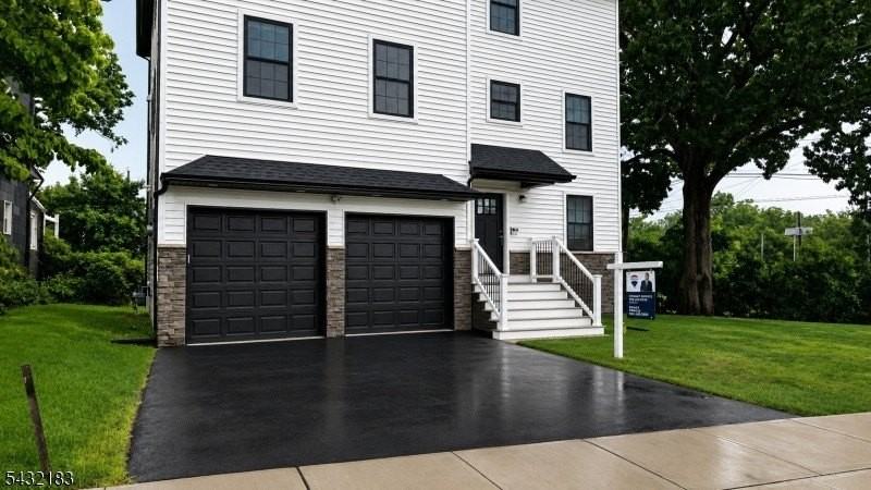 7 Maple St #1