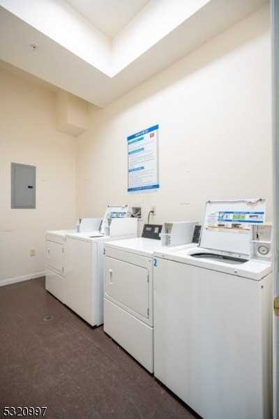 91 Park Heights Ave #2A - Photo 2 of 3