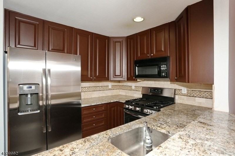 261 Riverwalk Way - Photo 7 of 25