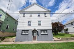 256 1/2 E Grove St - Photo 1 of 1