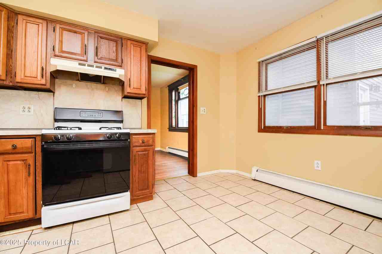 191 Boland Ave #1 - Photo 4 of 25