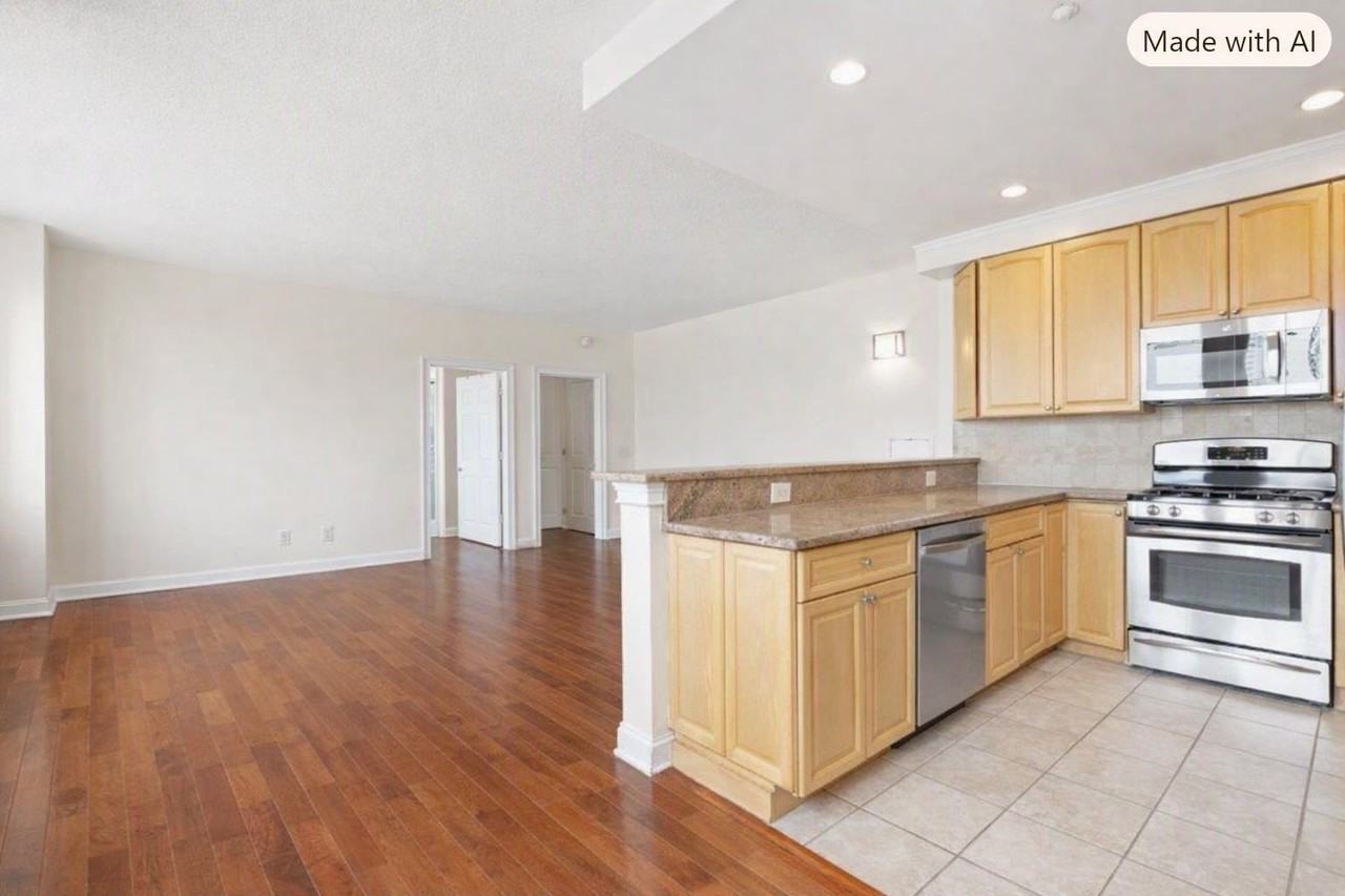 311 Washington St #6A - Photo 4 of 15