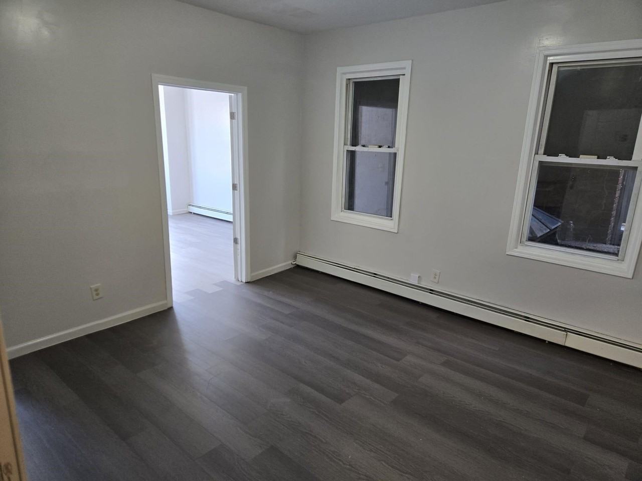 325 Grand St #2L - Photo 7 of 10