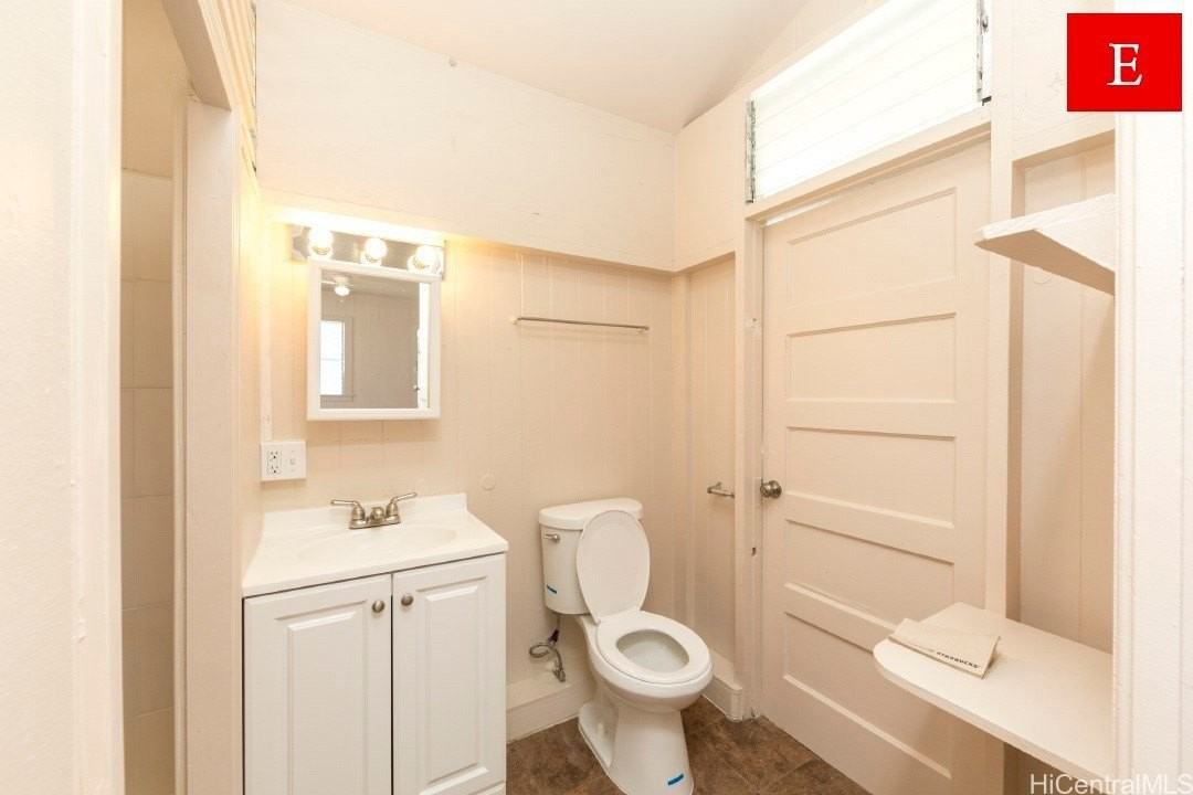 1738 Citron St #E - Photo 4 of 9
