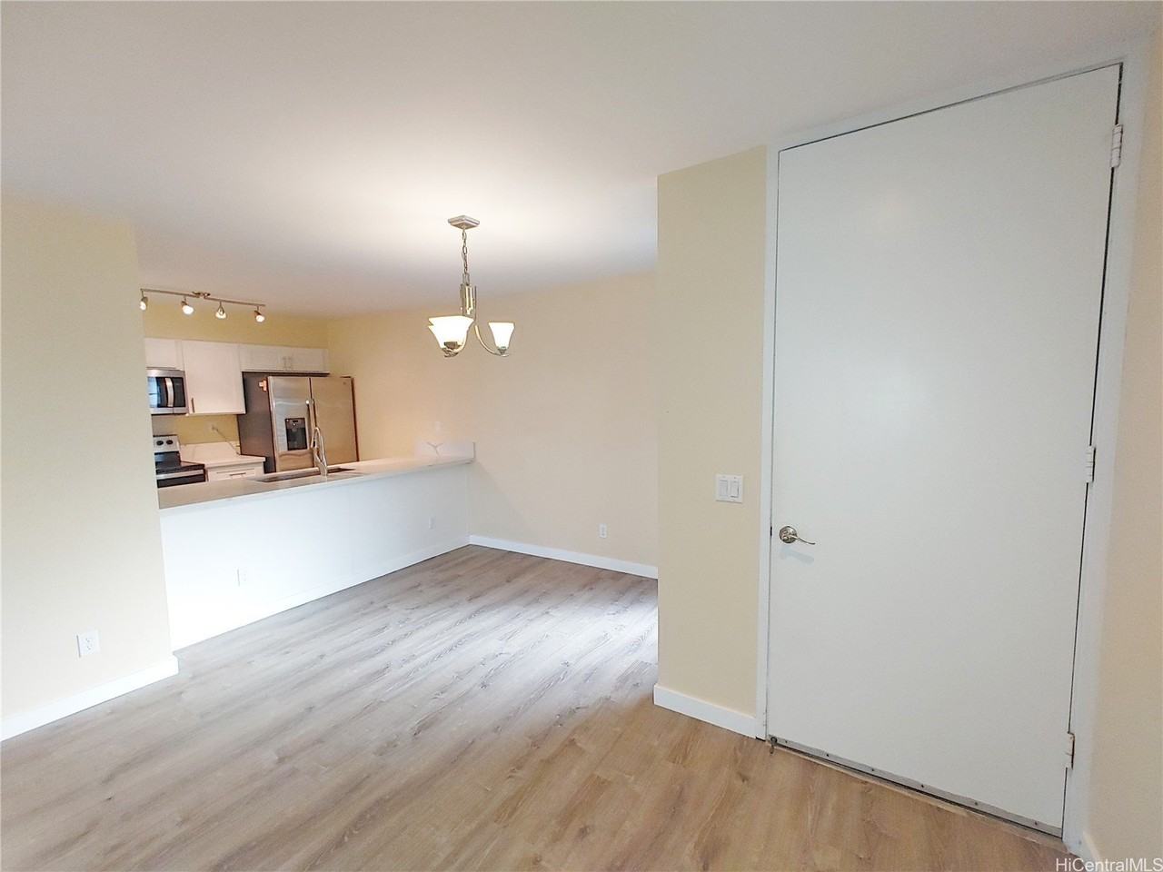 333 Aoloa St #416 - Photo 3 of 24