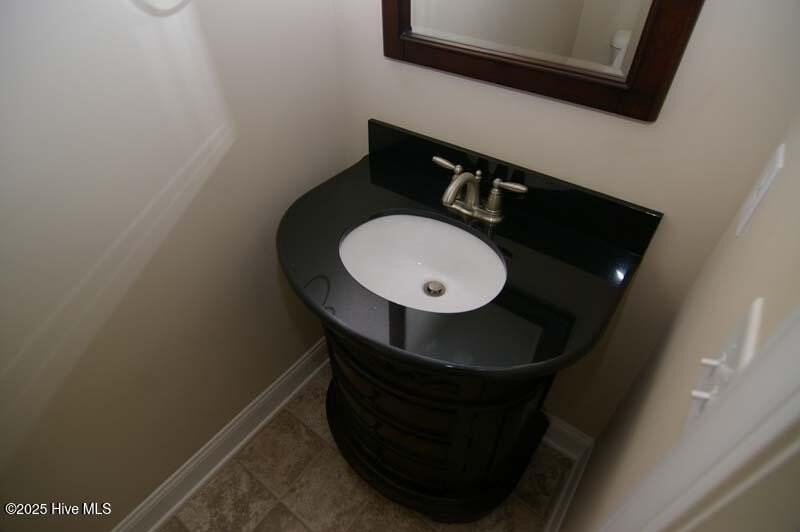 100 Chandler Dr #D - Photo 6 of 12