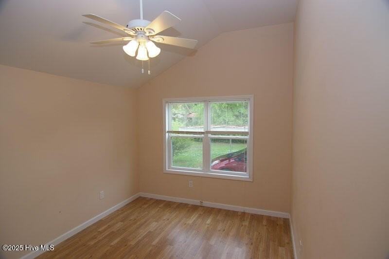 462 Snow Hill St - Photo 7 of 14