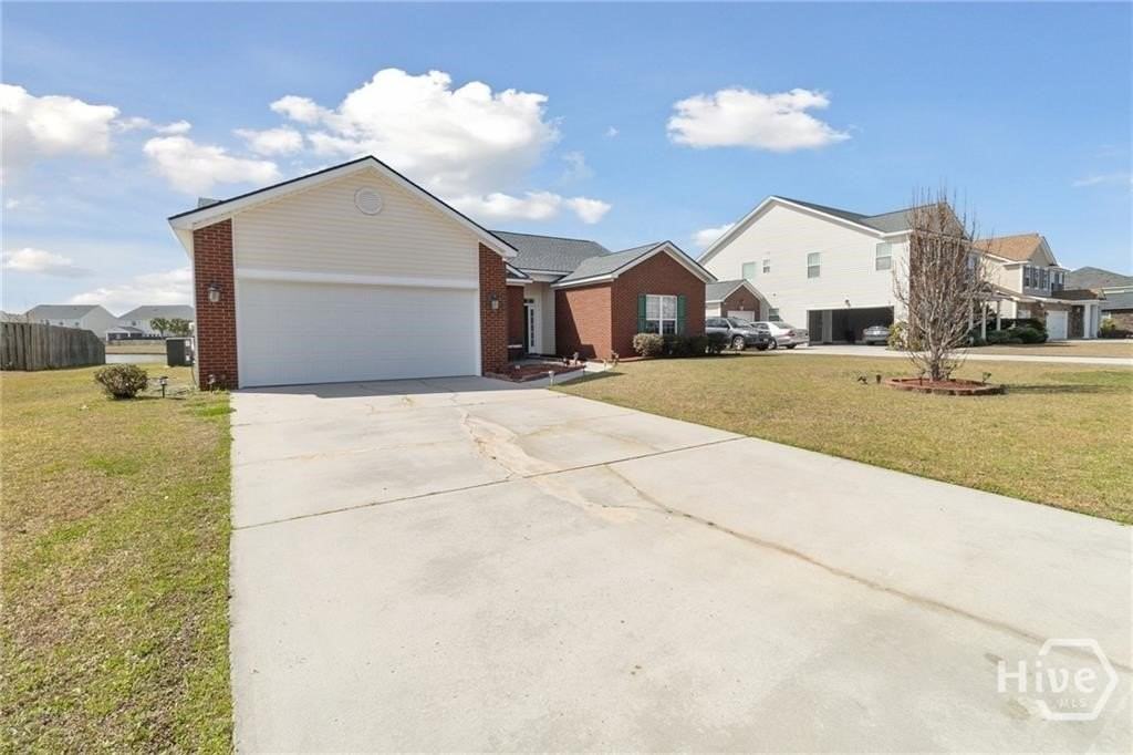 117 Greyfield Cir - Photo 3 of 23