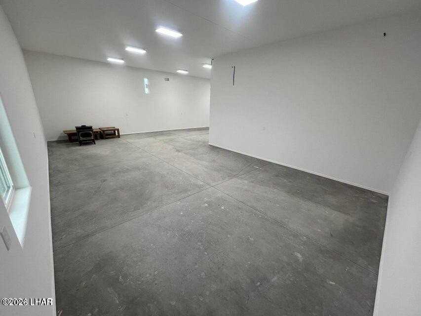 911 Scout Dr - Photo 3 of 13