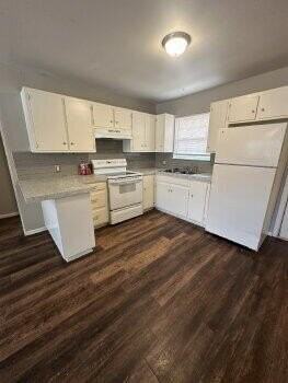 1905 41st St #B - Photo 4 of 10