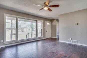 5107 38th St - Photo 2 of 14