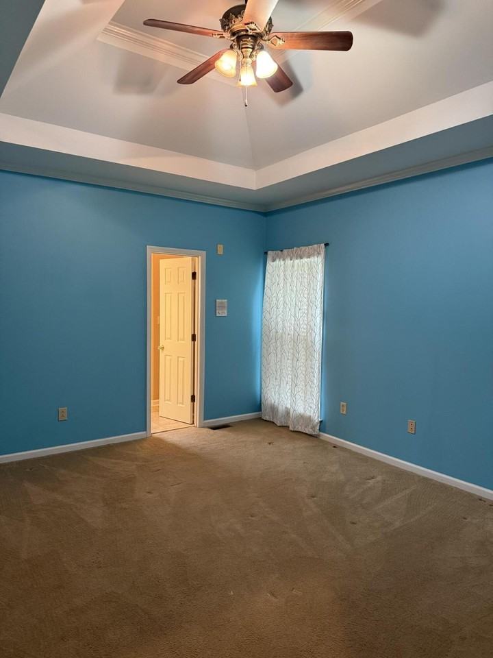 3652 Fair Ridge Dr - Photo 7 of 15