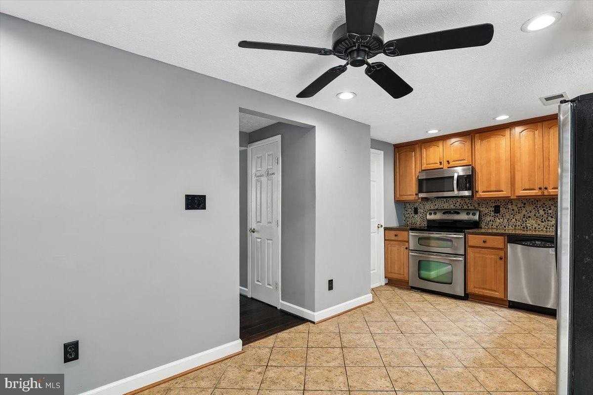 1594 Lodge Pole Ct - Photo 7 of 28