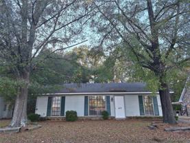 1377 Dunbarton Rd - Photo 1 of 1