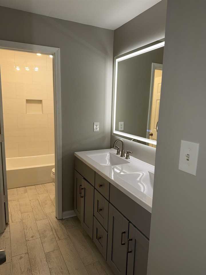 4834 Sturbridge Ln - Photo 7 of 7