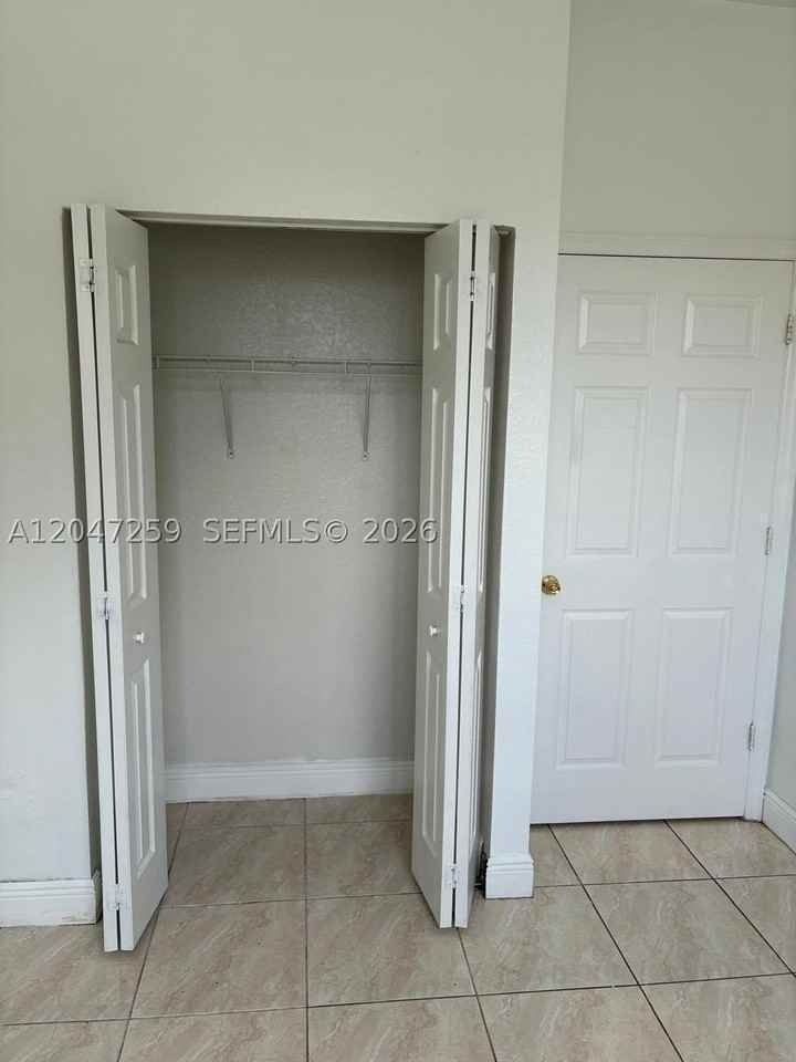 10970 Sw 237th Ln - Photo 6 of 14