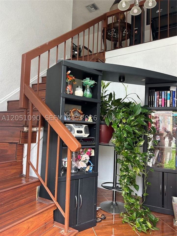2215 Nw 59th Ave #72E - Photo 3 of 16