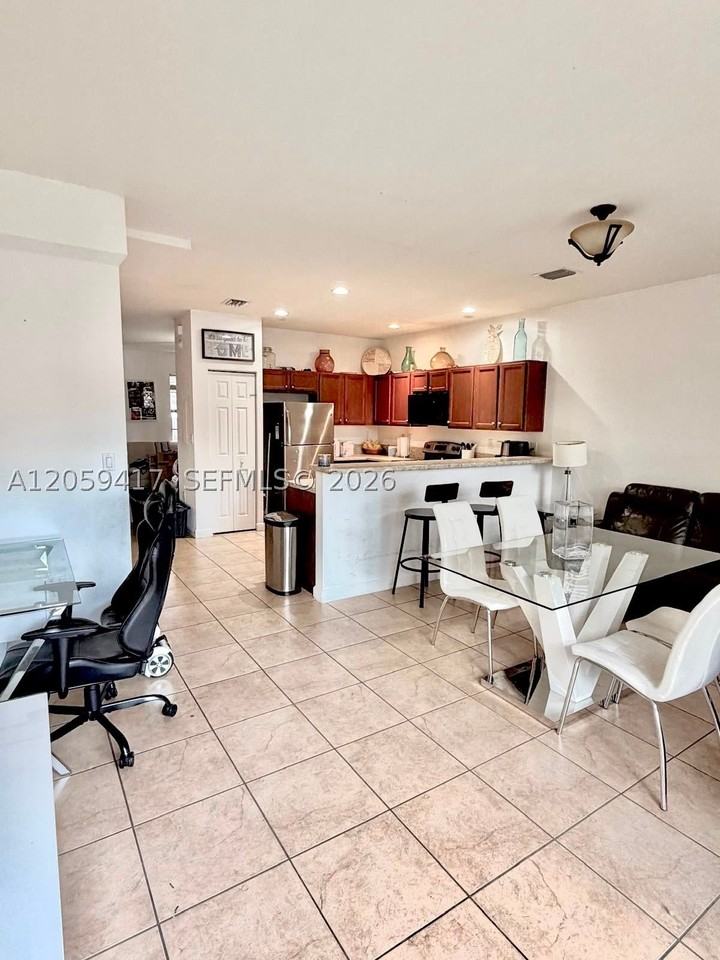 15050 Sw 116th St - Photo 7 of 16